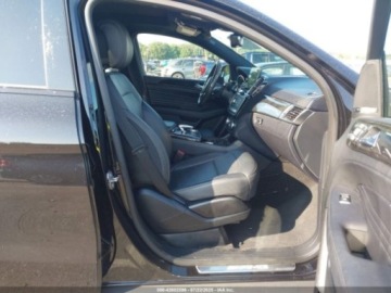 Mercedes GLE W166/C292 2018 Mercedes-Benz GLE 2019 MERCEDES-BENZ AMG GLE 43 COUPE 4MATIC 3.0 Benzyna, zdjęcie 17