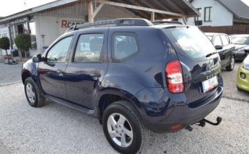 Dacia Duster I SUV Facelifting 1.6 16V 105KM 2014 Dacia Duster 1.6 - bezwypadkowa - Niski przebieg - Oplacona - KLIMATYZACJA, zdjęcie 17