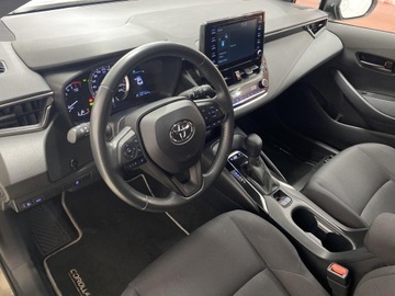 Toyota Corolla XII Hatchback 1.8 Hybrid 122KM 2021 Toyota Corolla 1.8 Hybrid Active Seria E21 (2019-), zdjęcie 9