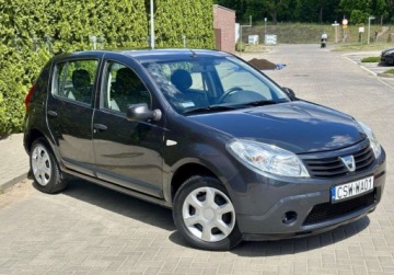 Dacia Sandero I Hatchback 5d 1.2 16v 75KM 2012 Dacia Sandero 1,2 benzyna 2012 rok Klima Stan bdb 1.1 Benzyna 75KM, zdjęcie 6