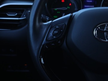 Toyota C-HR I Crossover 1.8 Hybrid 122KM 2018 Toyota C-HR 1.8 Hybrid, Salon Polska, Serwis ASO, zdjęcie 22