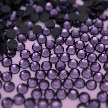 Termo Dżety Cyrkonie Purpurowy 2mm 100szt