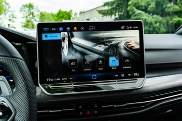 Volkswagen Golf VIII 2026 Volkswagen Golf Variant R 2.0 TSI 4Motion 333 KM, zdjęcie 32