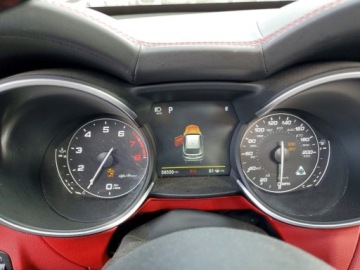 Alfa Romeo Stelvio 2018 Alfa Romeo Stelvio Quadrifoglio 2018 2.9 Benzyna 505KM, zdjęcie 9