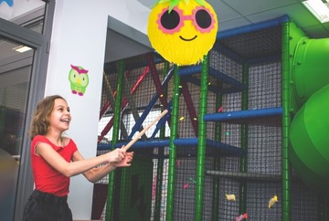 PINATA АНАНАС фруктовый 90 см аксессуары