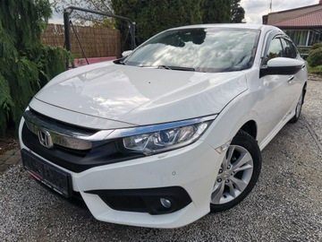 Honda Civic X Sedan 4d 1.5 VTEC Turbo 182KM 2018 HONDA CIVIC X 1.5 BENZYNA 182 KM NISKI PRZEBIEG FULL SERWIS ASO BOGATE WYPO, zdjęcie 15