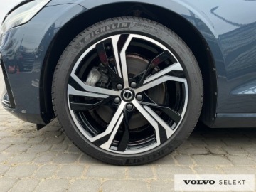 Volvo S60 III Sedan Facelifting 2.0 B5 250KM 2024 Volvo S60 FV23% B5B Ultimate Dark AWD Full-LED Pan, zdjęcie 9