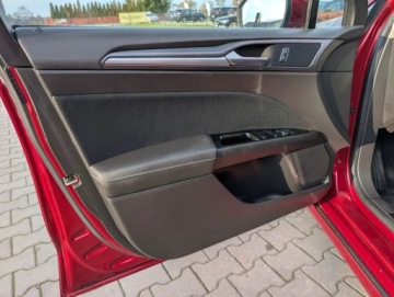 Ford Mondeo V Sedan 2.0 TDCi 150KM 2015 Ford Mondeo Rezerwacja 2.0 Diesel 150KM, zdjęcie 29