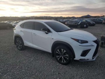Lexus NX I 2019 Lexus NX 300 Base 2019 2.0 Benzyna 235KM, zdjęcie 4