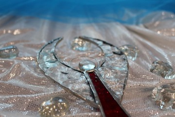 Современный стеклянный ангел, красный Тиффани.