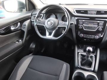 Nissan Qashqai II Crossover Facelifting 1.2 DiG-T 115KM 2018 Nissan Qashqai 1.2 DIG-T, Salon Polska, zdjęcie 6