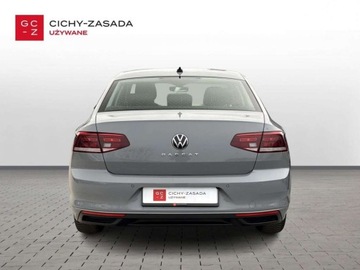 Volkswagen Passat B8 Variant Facelifting 1.5 TSI EVO 150KM 2022 Volkswagen Passat FV23 LED Salon PL APP-Connect od Dealera 1.5 Benzyna, zdjęcie 5