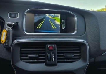 Volvo V40 II Cross Country 2.0 D3 DRIVE-E 150KM 2016 Volvo V40 Volvo V40 D3 Momentum 2.0 Diesel 150KM, zdjęcie 29