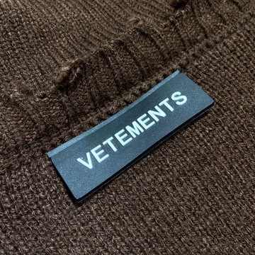 Свитера-водолазки VETEMENTS Oversized в стиле хип-хоп