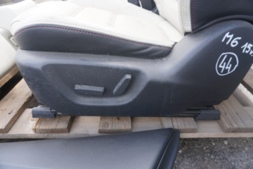 MAZDA 6 GJ SPORT SEDAN СИДЕНЬЯ CANNOTOTOTOTOTOTOTTLE КОЖА 2015 ГОД СВЕТЛАЯ КОЖА БЕЛЫЙ