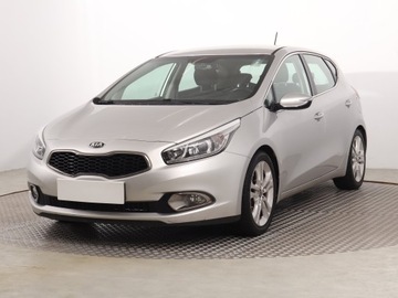 Kia Ceed II Hatchback 5d 1.6 GDI 135KM 2012 Kia Ceed 1.6 GDI, Klima, Klimatronic, Tempomat,ALU, zdjęcie 1