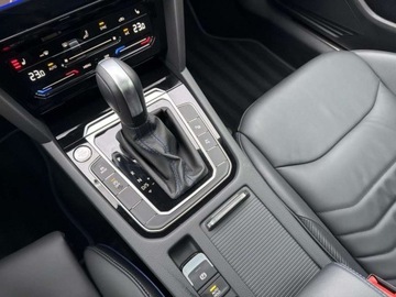 Volkswagen Arteon Shooting Brake R 2.0 TSI 320KM 2024 Volkswagen Arteon TSI 4Motion 320KM R Harman Kardon Area View Hak Napp, zdjęcie 22