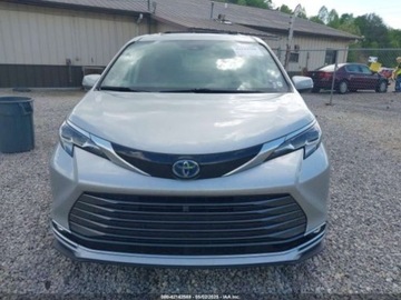 Toyota Sienna III 2022 Toyota Sienna Platinum, 2022r., 4x4, 2.5L 2.5 Benzyna 189KM, zdjęcie 6