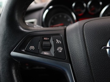 Opel Astra J Hatchback 5d Facelifting 1.6 Twinport ECOTEC 115KM 2013 Opel Astra 1.6 16V, Salon Polska, Serwis ASO, zdjęcie 15