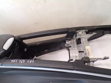 LOKETNÍ OPĚRKA TUNEL MERCEDES W164 ML FACELIFT