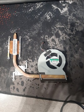 WENTYLATOR / WIATRAK + RADIATOR ASUS R556L