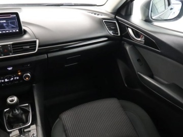Mazda 3 III Sedan 2.0 SKYACTIV-G 120KM 2015 Mazda 3 2.0 Skyactiv-G, Salon Polska, Navi, Xenon, zdjęcie 7