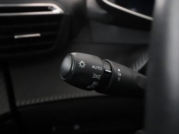 Peugeot 2008 II SUV 1.2 PureTech 130KM 2020 Peugeot 2008 1.2T Benzyna Allure Tempomat, zdjęcie 31