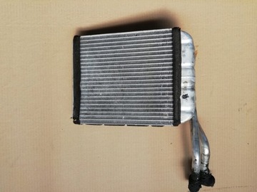 CHLADIČ RADIÁTORU VW TOUAREG 7H1819121