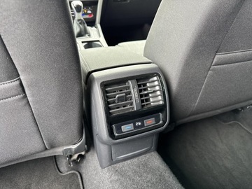 Volkswagen Passat B8 Variant Facelifting 2.0 TDI SCR 150KM 2021 Volkswagen Passat B8 2.0 TDI / 150 KM Bussines 6 b, zdjęcie 38