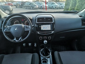 Mitsubishi ASX I SUV Facelifting 2016 1.6 117KM 2017 Mitsubishi ASX 1.6 Benzyna 117KM Klimatr Salon, zdjęcie 12