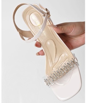 WKŁADKI ŻELOWE SILIKONOWE DO SANDAŁEK I SZPILEK – SAMOPRZYLEPNE WBS25