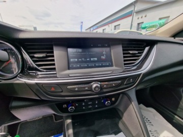 Opel Insignia II Sports Tourer 1.6 CDTI 136KM 2019 Opel Insignia 1.6 136Ps Navi Skora Alu Biala Sliczna Gwarancja 1.6, zdjęcie 17