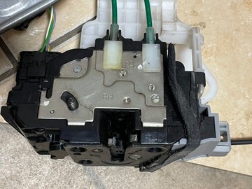 Hyundai OE 83480-2R050 system mocowania podnośnika drzwi I30