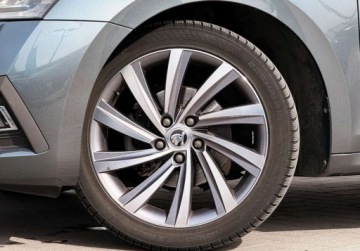 Skoda Octavia IV Liftback 1.5 TSI EVO 150KM 2021 Skoda Octavia Matrix-LED Kamera FrontLane Assist Salon PL FVAT23, zdjęcie 4