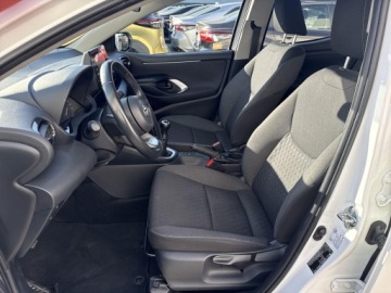 Toyota Yaris IV Hatchback 1.0 VVT-i 72KM 2022 Toyota Yaris 1.0 Comfort IV (2020-) 1.0 Comfort, zdjęcie 12