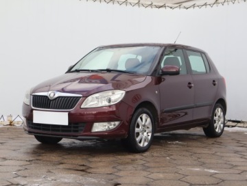 Skoda Fabia II Hatchback Facelifting 1.2 TSI 85KM 2010 Skoda Fabia 1.2 TSI, Salon Polska, 1. Właściciel, zdjęcie 1