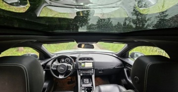 Jaguar F-Pace SUV 2.0 i4D 180KM 2018 Jaguar F-Pace R-sport 2.0d 128.000 km automat skora 2.0 Diesel 180KM, zdjęcie 5