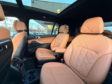 BMW X7 2024 BMW X7 xDrive 40i M Sport Line 2024 3.0 Benzyna 375KM, zdjęcie 19
