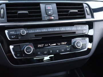 BMW Seria 1 F20-F21 Hatchback 5d Facelifting 2015 116d 116KM 2017 BMW 1 116d, Automat, Skóra, Navi, Klima, zdjęcie 18