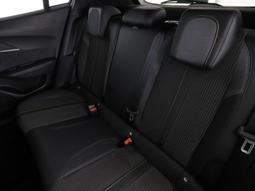 Peugeot 2008 II SUV 1.2 PureTech 130KM 2020 Peugeot 2008 GT-Line automat virtual navi kamera, zdjęcie 16