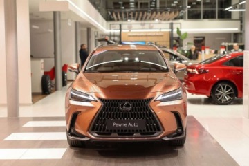 Lexus NX II SUV Facelifting 2.5 450h+ 309KM 2024 Lexus NX 450h Omotenashi AWD 2.5 Hybryda Plug-in 309KM, zdjęcie 1