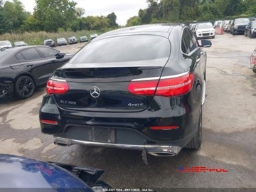 Mercedes GLC C253 2017 Mercedes-Benz GLC 2017 r., 2,0L 300 COUPE 4MATIC 2.0 Benzyna 241KM, zdjęcie 4