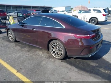 Mercedes Klasa E W214 2023 Mercedes-Benz Klasa E 450 4Matic 2023 3.0l 3.0 Benzyna 362KM, zdjęcie 3