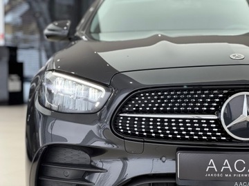 Mercedes Klasa E W213 Limuzyna Facelifting 2.0 E220d 194KM 2021 Mercedes-Benz E 220 4-Matic AMG/Avantgarde / 1 wła, zdjęcie 38
