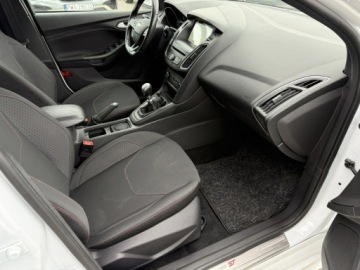 Ford Focus III Kombi Facelifting 1.0 EcoBoost 140KM 2018 Ford Focus ST-Line*Navi* Tylko 85000km!, zdjęcie 11