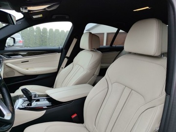 BMW Seria 5 G30-G31 Limuzyna 530i 252KM 2019 BMW 530 FV 23%, M-pakiet, Dostęp komfort, Fotele k, zdjęcie 11