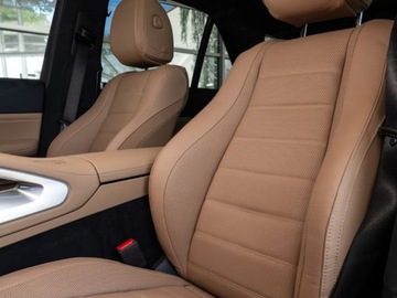 Mercedes GLE V167 SUV Facelifting 2.0 300d 269KM 2025 MERCEDES-BENZ GLE 300 d 4-Matic Suv 2.0 (269KM) 2025, zdjęcie 4