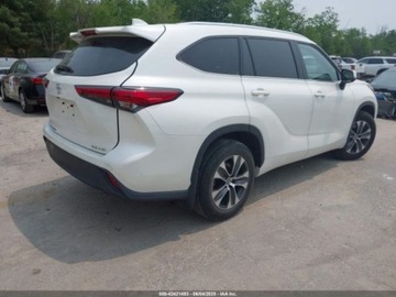 Toyota Highlander III 2021 Toyota Highlander 2021 TOYOTA HIGHLANDER XLE 3.5 Benzyna 295KM, zdjęcie 4