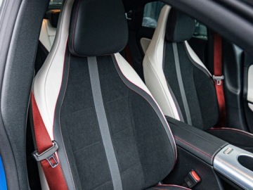 Mercedes CLA C118/X118 2025 MERCEDES-BENZ CLA 250+ AMG Line Sedan (272KM) 2025, zdjęcie 9