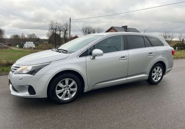 Toyota Avensis III Wagon Facelifting 2015 1.6 Valvematic 132KM 2016 Toyota Avensis 1,6 Benz. 132 KM, Zadbany 1.6 Benzyna 132KM, zdjęcie 1
